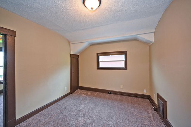 221 W 13th Street, Newport, KY 41071