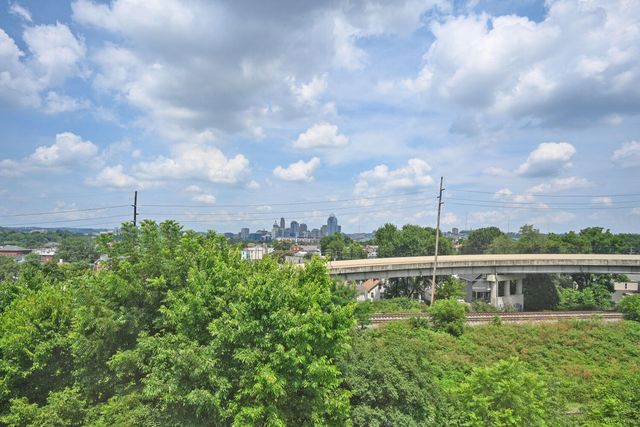 221 W 13th Street, Newport, KY 41071