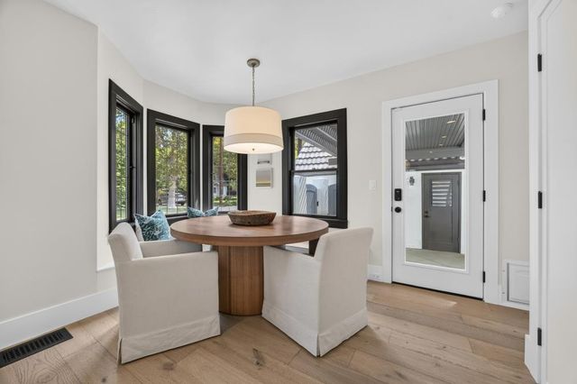 901 Sonoma Way, Sacramento, CA 95819