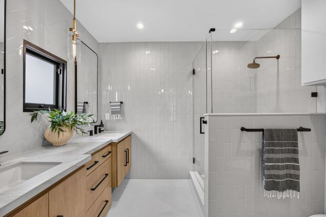901 Sonoma Way, Sacramento, CA 95819