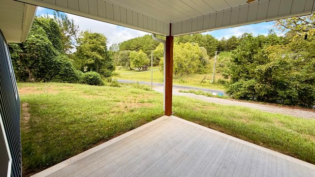 497 Five Points Road, Dayton, TN 37321