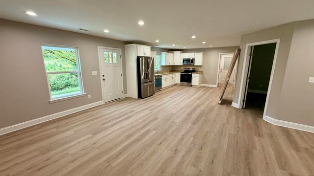 497 Five Points Road, Dayton, TN 37321