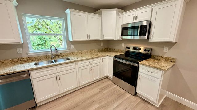 497 Five Points Road, Dayton, TN 37321