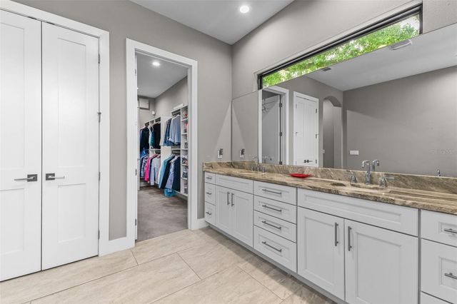 1 STONE GATE S, Longwood, FL 32779