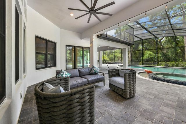 1 STONE GATE S, Longwood, FL 32779