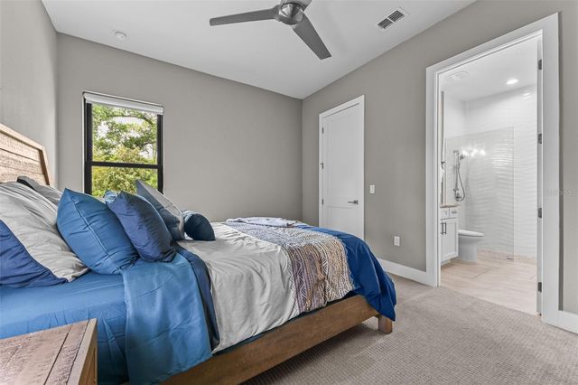 1 STONE GATE S, Longwood, FL 32779