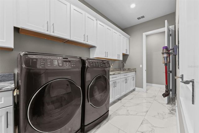 1 STONE GATE S, Longwood, FL 32779