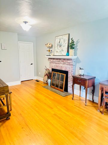 1818 Burnt Chimney RD, Wirtz, VA 24184