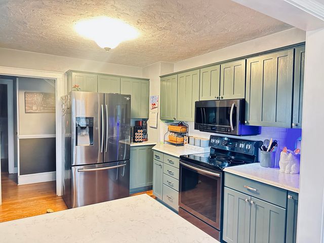 1818 Burnt Chimney RD, Wirtz, VA 24184