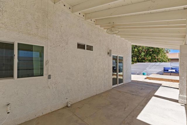 52438 Avenida Diaz, La Quinta, CA 92253