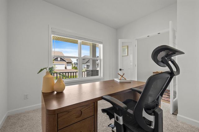 8861 Donax Row, Woodbury, MN 55129