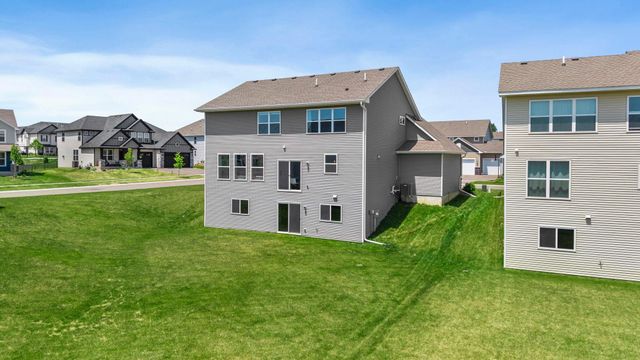 8861 Donax Row, Woodbury, MN 55129