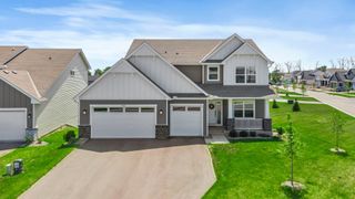 8861 Donax Row, Woodbury, MN 55129