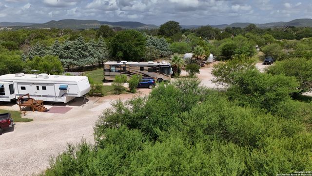 10965 Fm 470, Tarpley, TX 78883