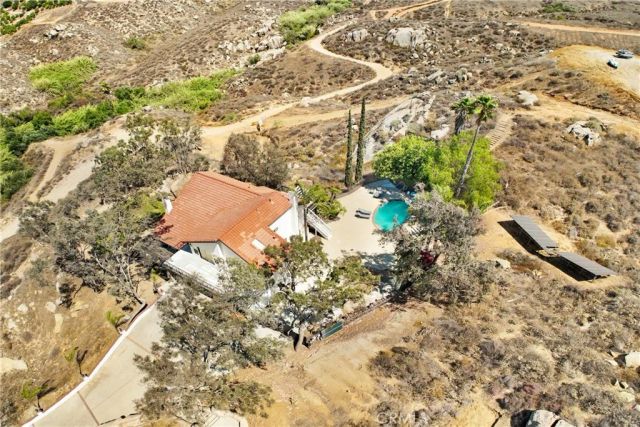 17295 Ridge Canyon Drive, Riverside, CA 92506