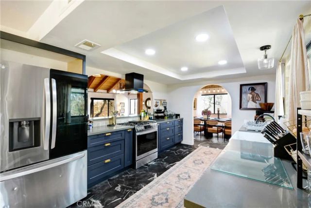 17295 Ridge Canyon Drive, Riverside, CA 92506