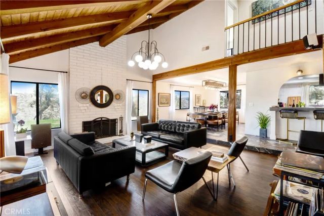 17295 Ridge Canyon Drive, Riverside, CA 92506