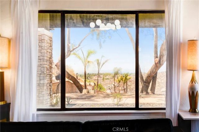 17295 Ridge Canyon Drive, Riverside, CA 92506