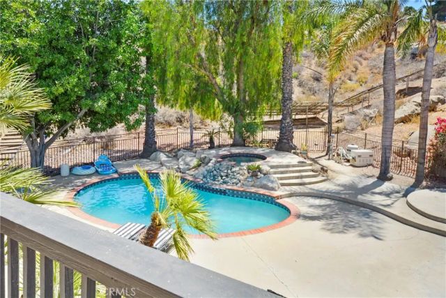 17295 Ridge Canyon Drive, Riverside, CA 92506