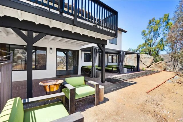17295 Ridge Canyon Drive, Riverside, CA 92506