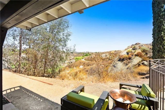 17295 Ridge Canyon Drive, Riverside, CA 92506