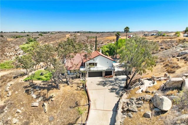 17295 Ridge Canyon Drive, Riverside, CA 92506