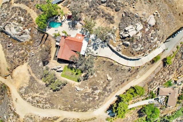 17295 Ridge Canyon Drive, Riverside, CA 92506