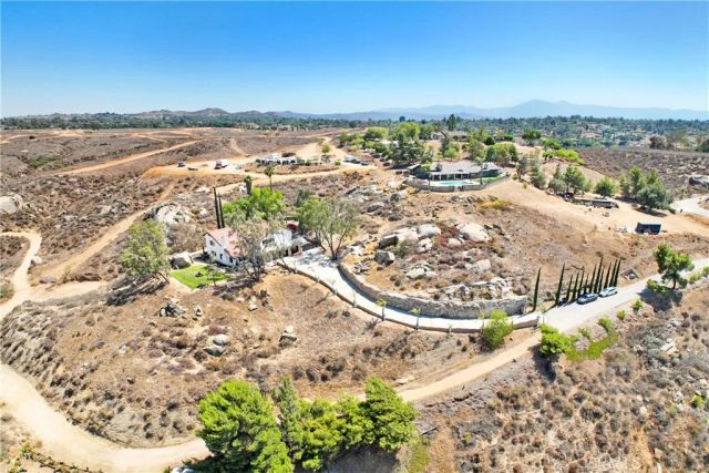 17295 Ridge Canyon Drive, Riverside, CA 92506