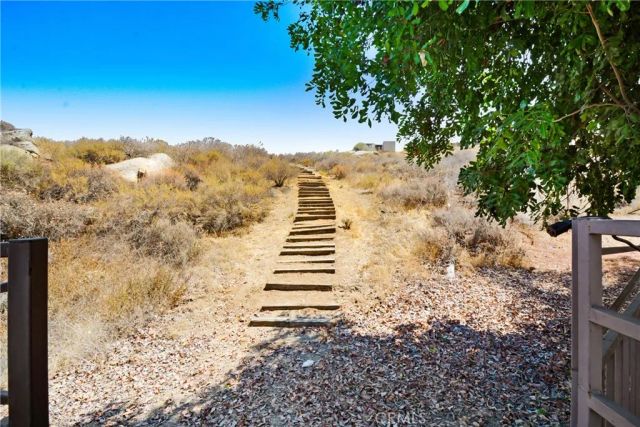 17295 Ridge Canyon Drive, Riverside, CA 92506