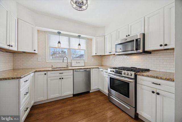 450 CHILDS AVE, Drexel Hill, PA 19026