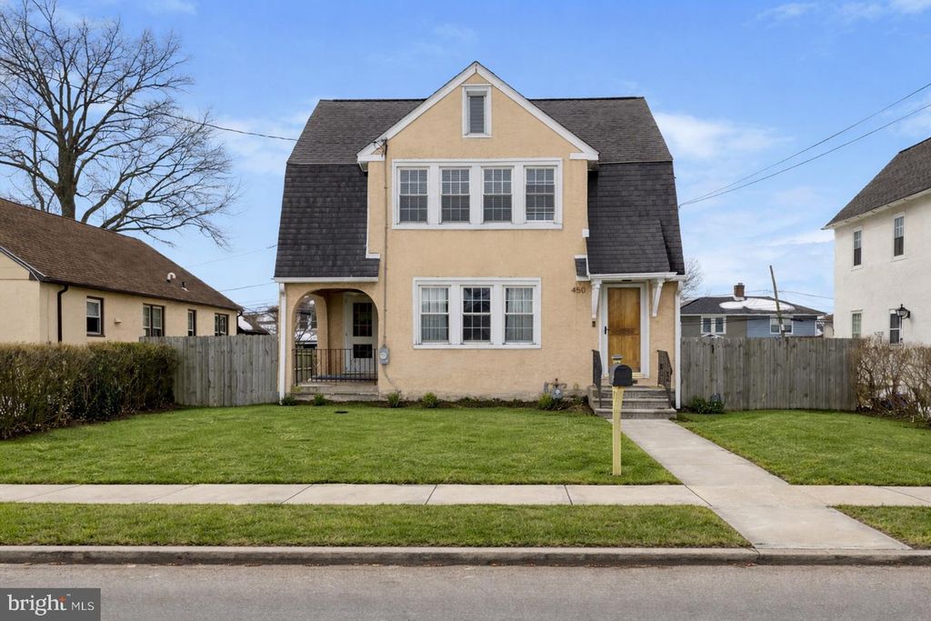 450 CHILDS AVE, Drexel Hill, PA 19026