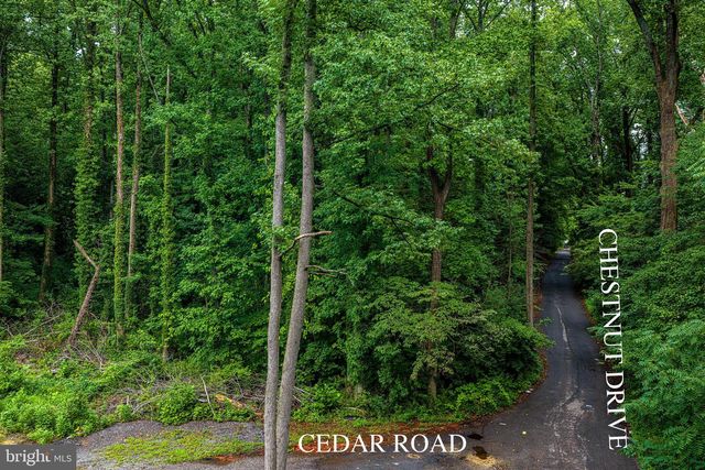 13304 CHESTNUT DR, Bowie, MD 20720