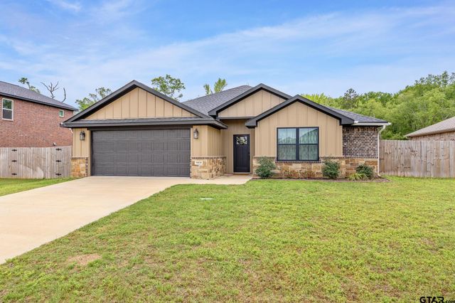 16030 Crossing Circle, Lindale, TX 75771