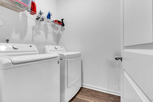 475 LILLY DR, Oakland, TN 38060