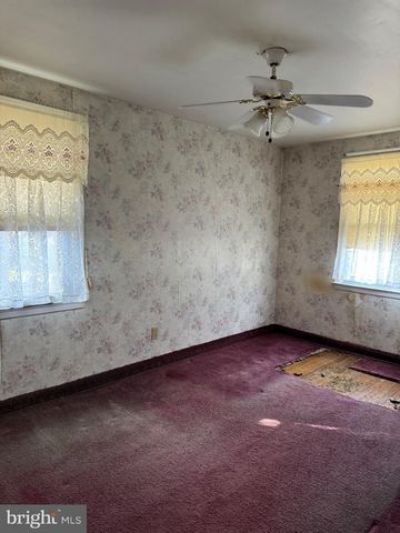 9821 VERREE RD, Philadelphia, PA 19115