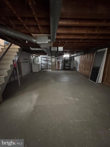 9821 VERREE RD, Philadelphia, PA 19115