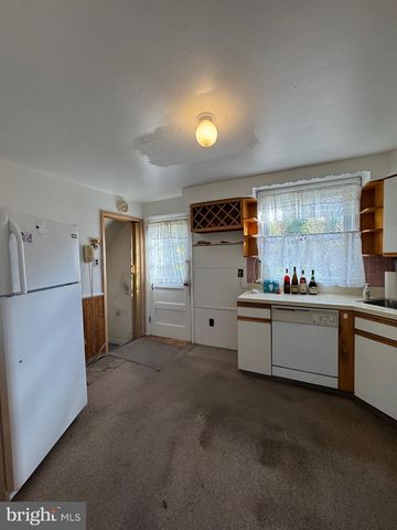 9821 VERREE RD, Philadelphia, PA 19115