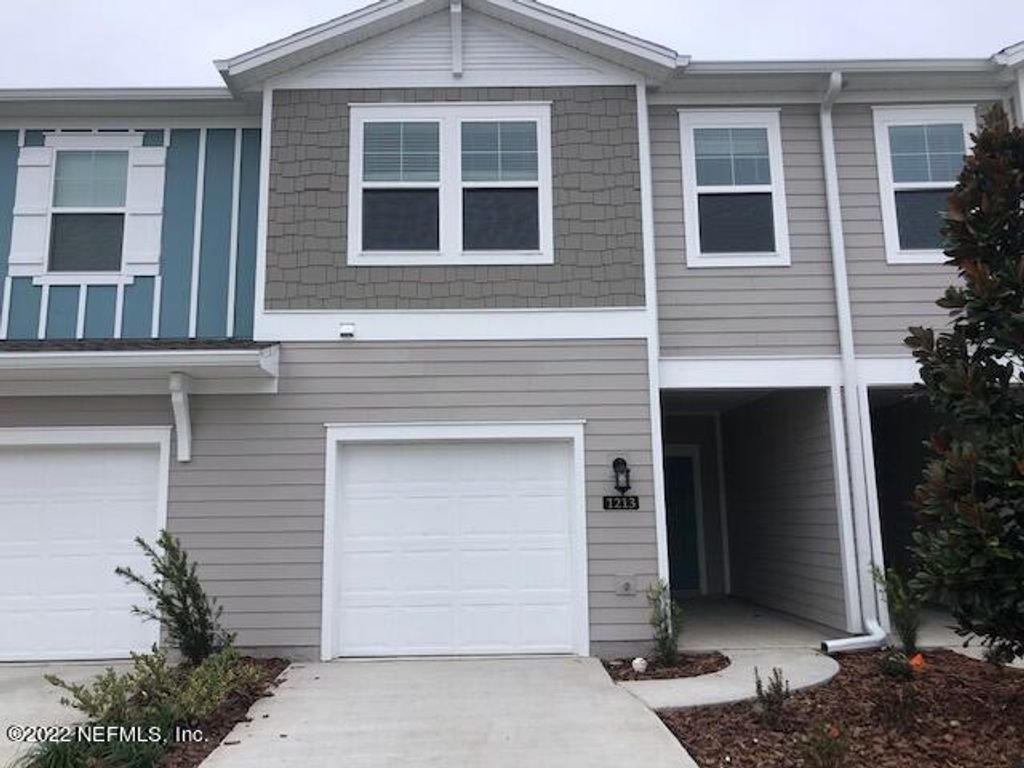 1213 BEACH DUNE Drive, Jacksonville, FL 32233