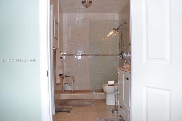 5630 SW 55th Avenue, Davie, FL 33314