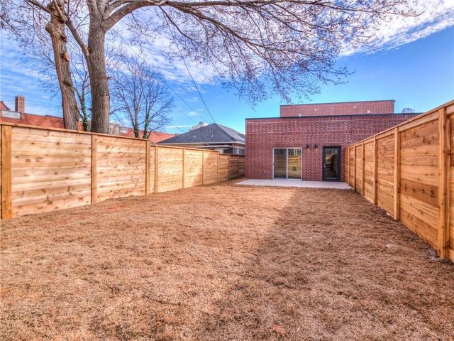911 NW 13 Street A, Oklahoma City, OK 73049