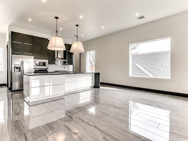 911 NW 13 Street A, Oklahoma City, OK 73049
