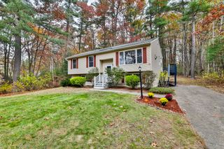 16 Evergreen Drive, Hudson, NH 03051