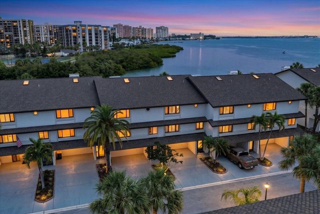 118 MARINA DEL REY COURT, Clearwater Beach, FL 33767
