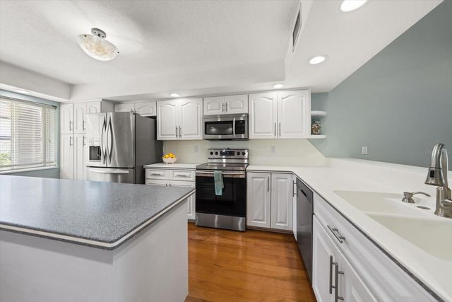 118 MARINA DEL REY COURT, Clearwater Beach, FL 33767