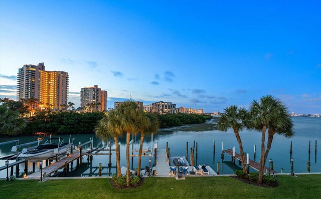 118 MARINA DEL REY COURT, Clearwater Beach, FL 33767