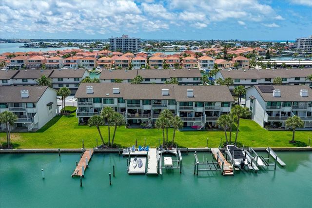 118 MARINA DEL REY COURT, Clearwater Beach, FL 33767