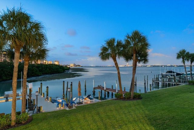 118 MARINA DEL REY COURT, Clearwater Beach, FL 33767