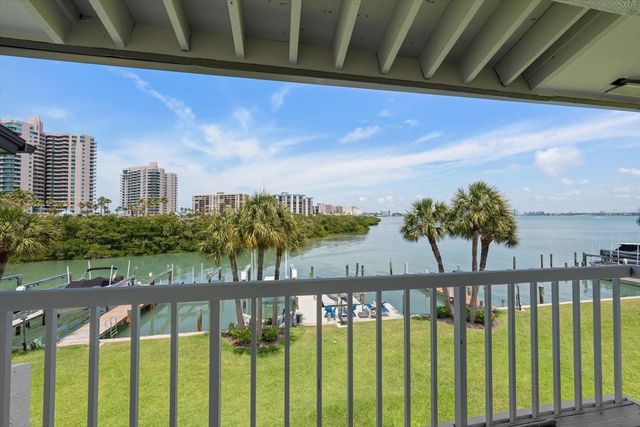 118 MARINA DEL REY COURT, Clearwater Beach, FL 33767