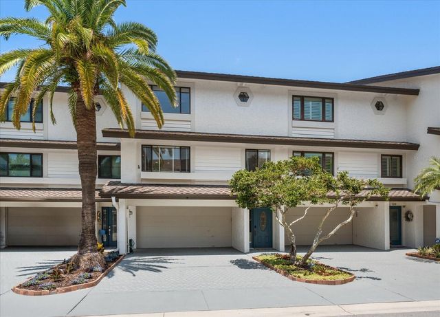 118 MARINA DEL REY COURT, Clearwater Beach, FL 33767