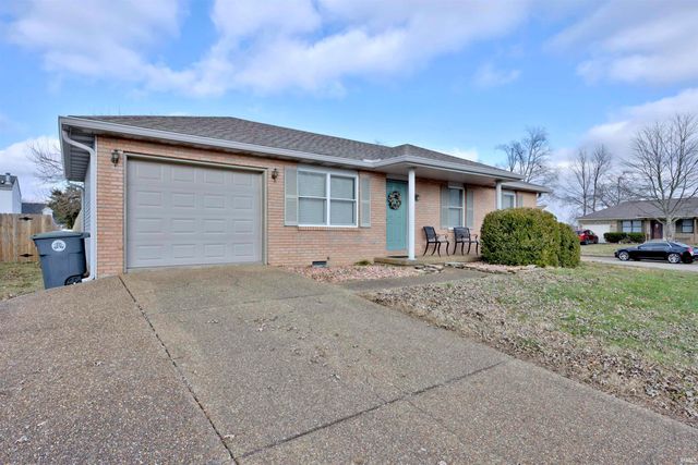 4216 Derby Lane, Evansville, IN 47715
